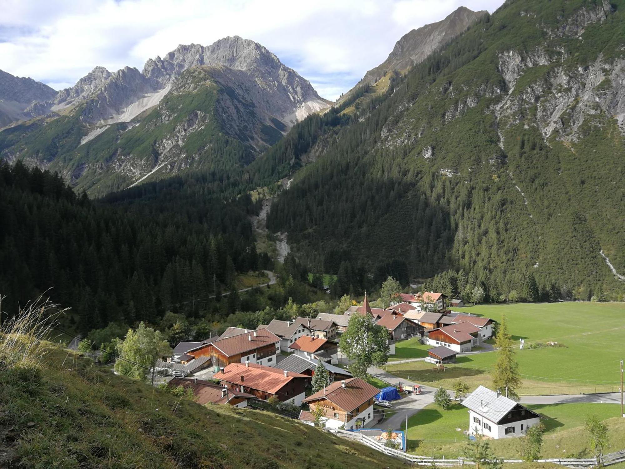 Bergbauernhof Pabulariu Villa Boden Bagian luar foto