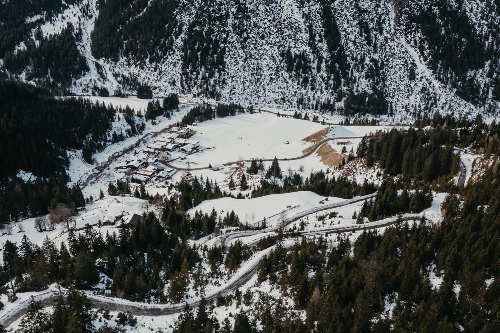 Bergbauernhof Pabulariu Villa Boden Bagian luar foto